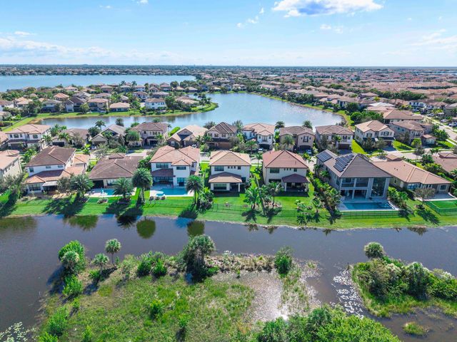 11425 WATERCREST Circle E, Parkland, FL 33076