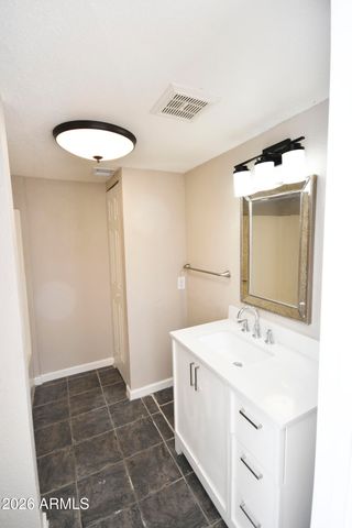 1125 W PASADENA Avenue 6, Phoenix, AZ 85013