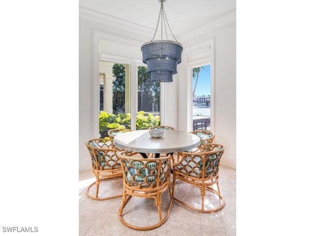 3430 Gin LN, Naples, FL 34102