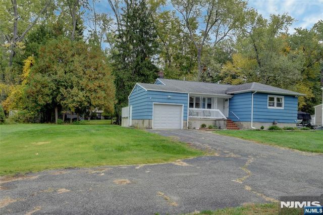 66 De Hart Street, Lincoln Park Borough, NJ 07035