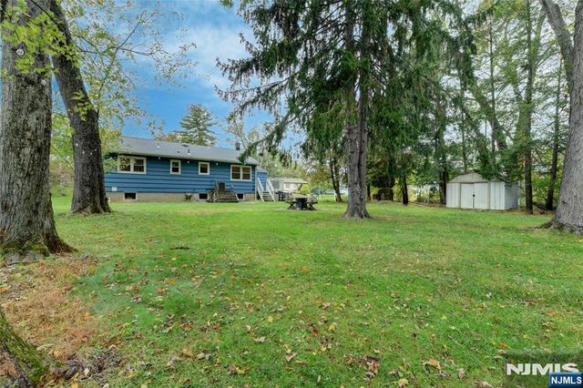66 De Hart Street, Lincoln Park Borough, NJ 07035