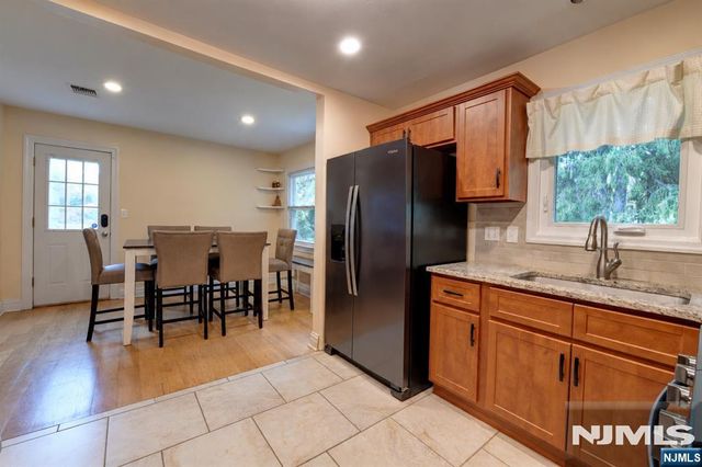 66 De Hart Street, Lincoln Park Borough, NJ 07035