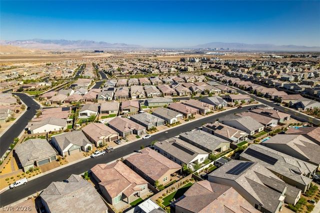 3395 Sleeping Hills Avenue, Henderson, NV 89044