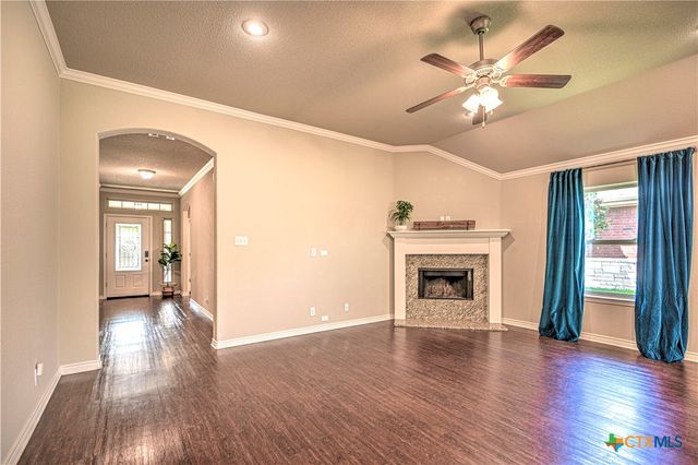 1721 Shadow Canyon Drive, Temple, TX 76502