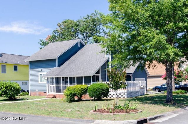 901 Seafarer Drive, Carolina Beach, NC 28428