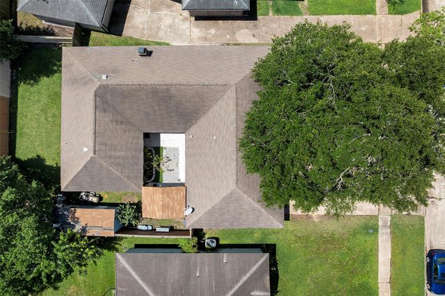 6815 River Mill Drive, Spring, TX 77379