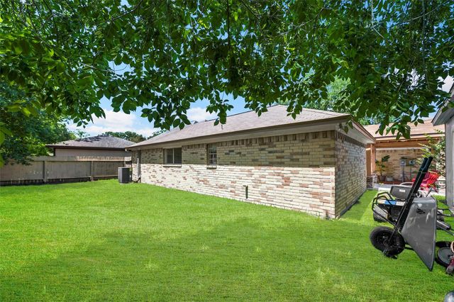 6815 River Mill Drive, Spring, TX 77379