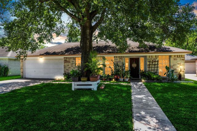 6815 River Mill Drive, Spring, TX 77379