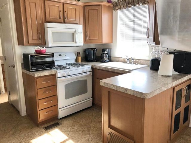 74711 Dillon Rd Spc 941, Sky Valley, CA 92241