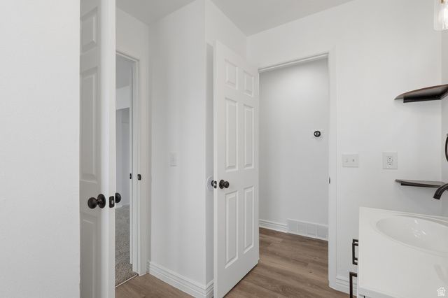 3890 W BURGESS RD, Taylorsville, UT 84129