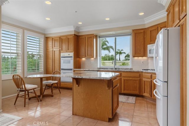 66 Foxtail, Rancho Santa Margarita, CA 92679