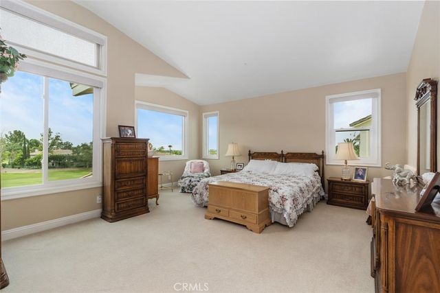 66 Foxtail, Rancho Santa Margarita, CA 92679