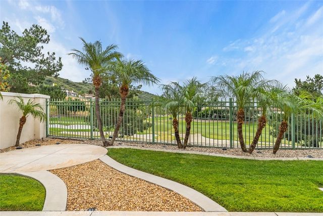 66 Foxtail, Rancho Santa Margarita, CA 92679