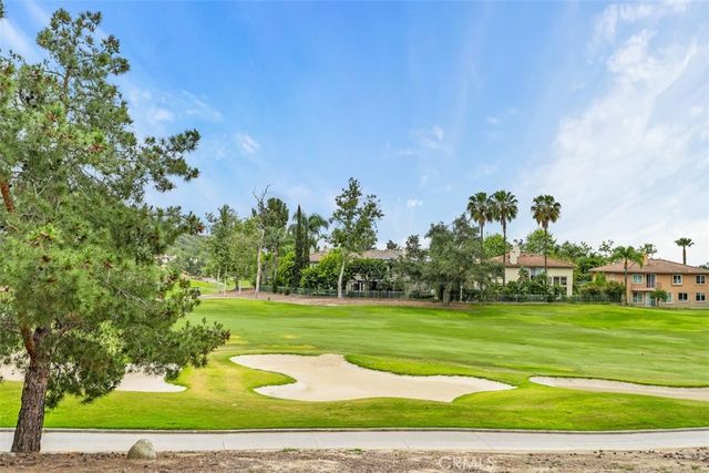 66 Foxtail, Rancho Santa Margarita, CA 92679