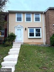 13610 BENTLEY CIR, Woodbridge, VA 22192