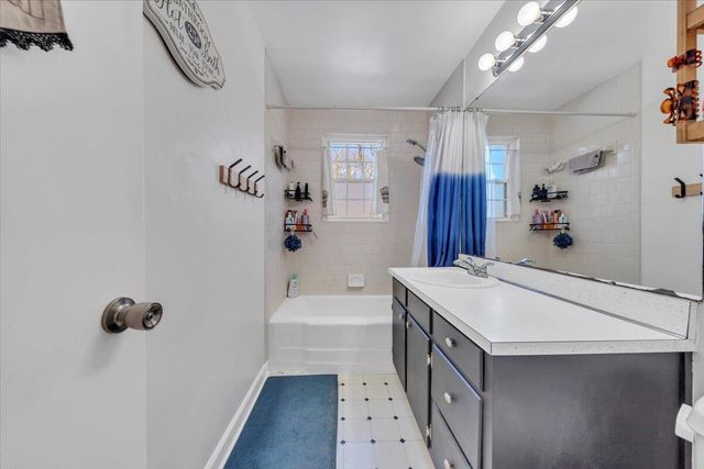 1720 Millbrook ST, Salem, VA 24153