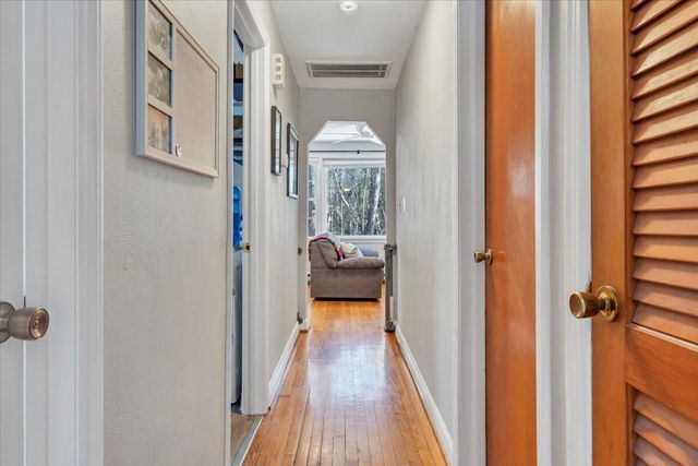 1720 Millbrook ST, Salem, VA 24153