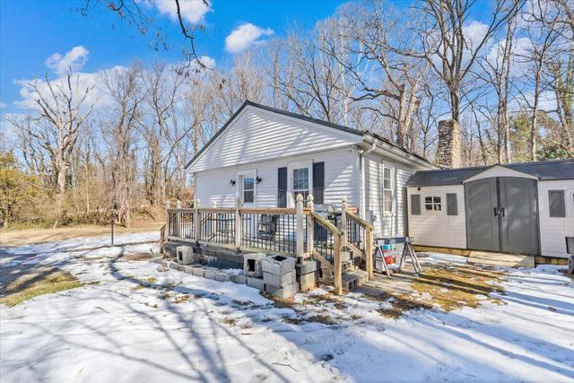 1720 Millbrook ST, Salem, VA 24153