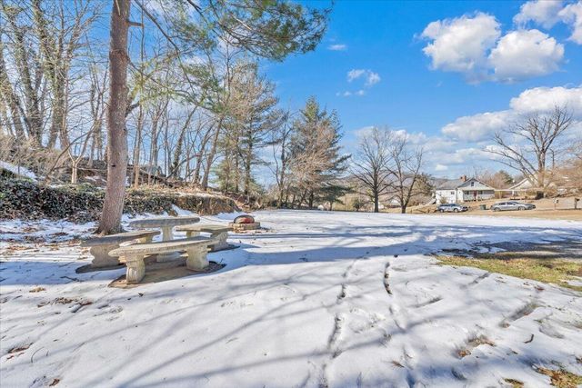 1720 Millbrook ST, Salem, VA 24153