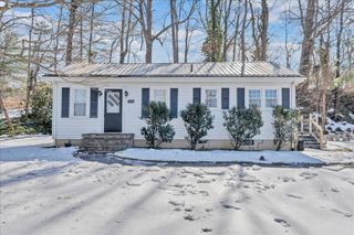 1720 Millbrook ST, Salem, VA 24153