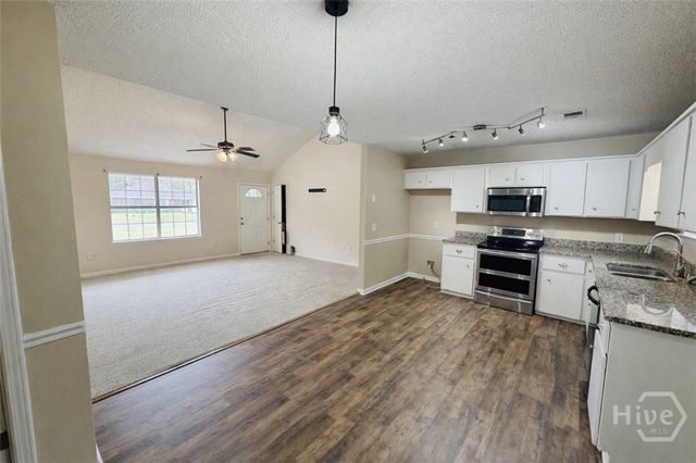 1325 Loblolly Drive, Hinesville, GA 31313