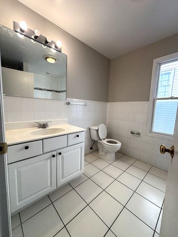 1101 N Princeton Avenue, Villa Park, IL 60181