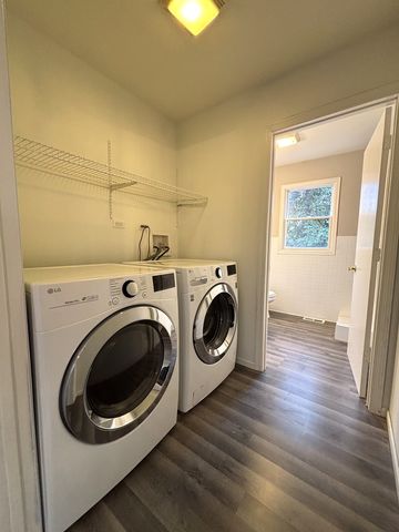 1101 N Princeton Avenue, Villa Park, IL 60181