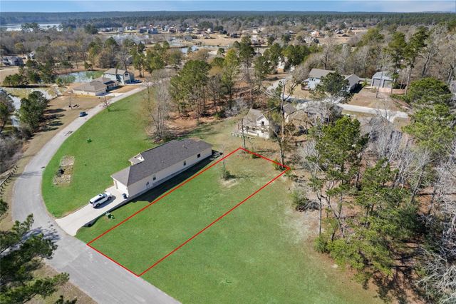 108 N Forest Drive, Huntsville, TX 77340