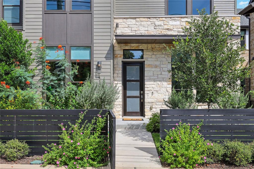 4104 Prosper LN, Austin, TX 78731