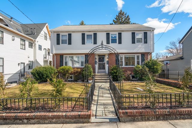 71 Carroll St 71, Watertown, MA 02472