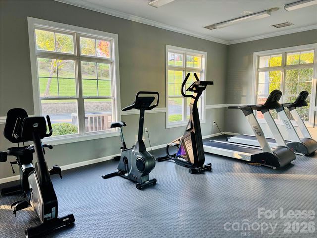 9823 Hyde Glen Court, Charlotte, NC 28262