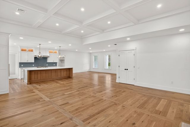 132 Great Western Rd, Harwich, MA 02645