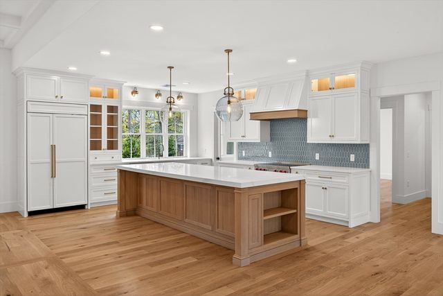 132 Great Western Rd, Harwich, MA 02645