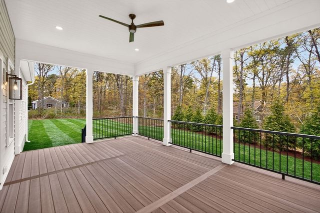 132 Great Western Rd, Harwich, MA 02645