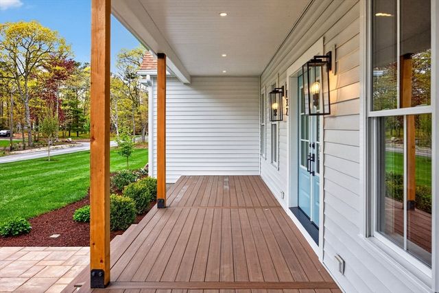 132 Great Western Rd, Harwich, MA 02645
