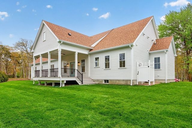132 Great Western Rd, Harwich, MA 02645