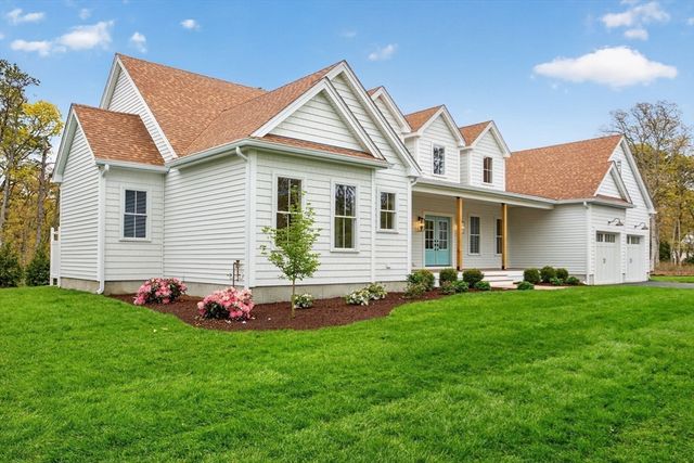 132 Great Western Rd, Harwich, MA 02645