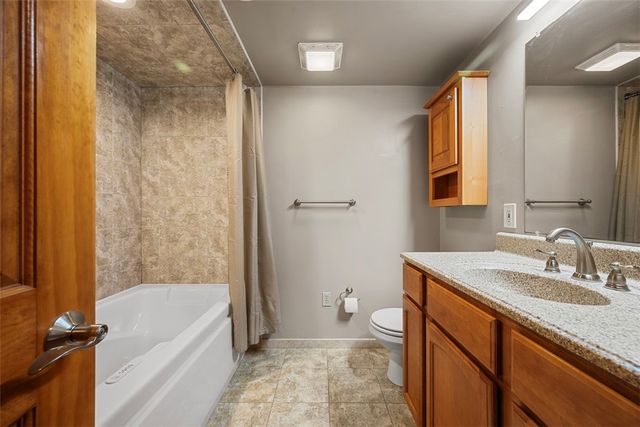 116 Himalaya Dr, Monroeville, PA 15146