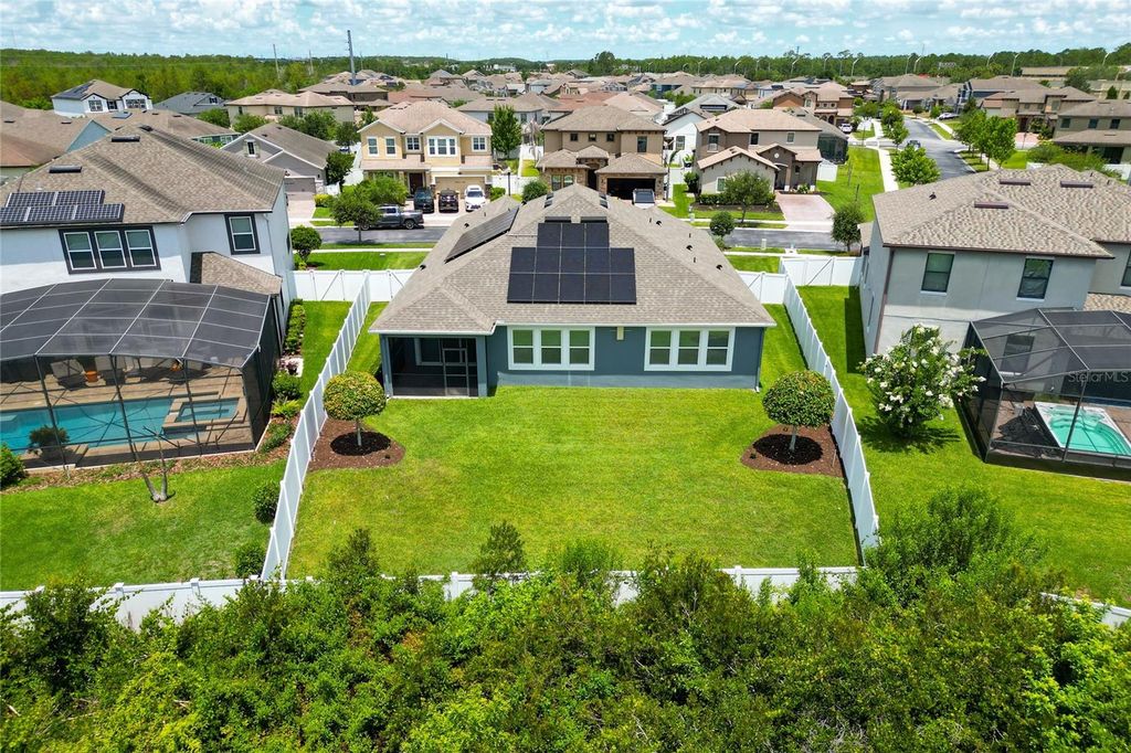 Image 19 of property listing at 3094 SOMERSET PARK DRIVE, Orlando, FL 32824