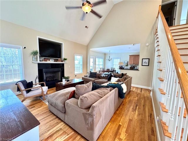 2130 Walnut Crossing Run, Yadkinville, NC 27055