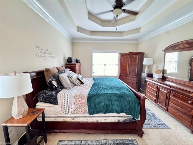 2130 Walnut Crossing Run, Yadkinville, NC 27055