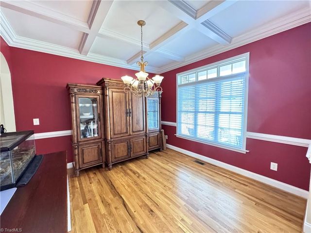 2130 Walnut Crossing Run, Yadkinville, NC 27055