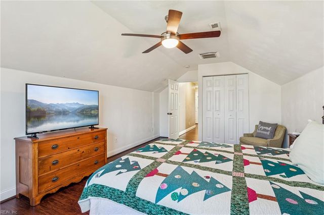 954 Foxboro DR, Newport News, VA 23602