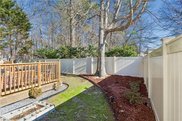 954 Foxboro DR, Newport News, VA 23602