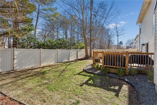 954 Foxboro DR, Newport News, VA 23602