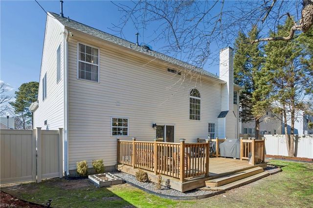 954 Foxboro DR, Newport News, VA 23602