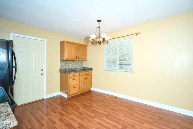 1165 Apple Valley Road, Greenwood, IN 46142