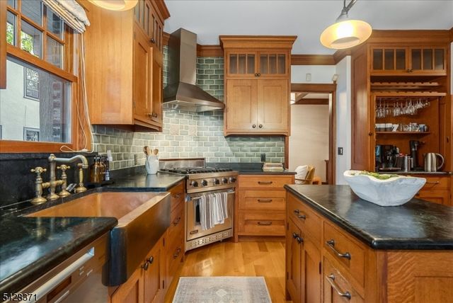 7 Prospect Ter, Montclair Twp., NJ 07042