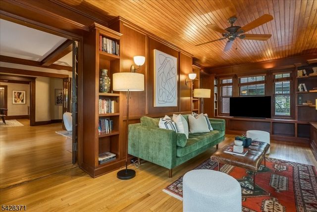 7 Prospect Ter, Montclair Twp., NJ 07042
