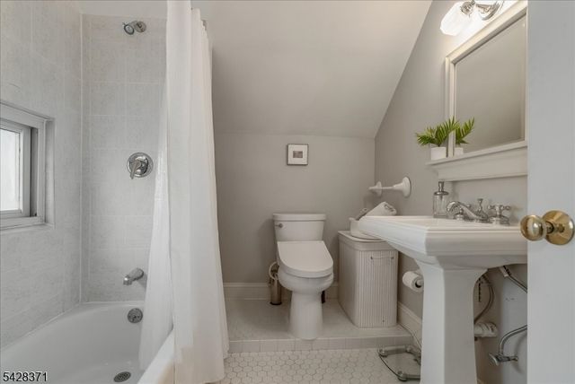 7 Prospect Ter, Montclair Twp., NJ 07042